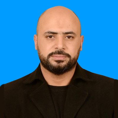 الأستاذ محمد حسن